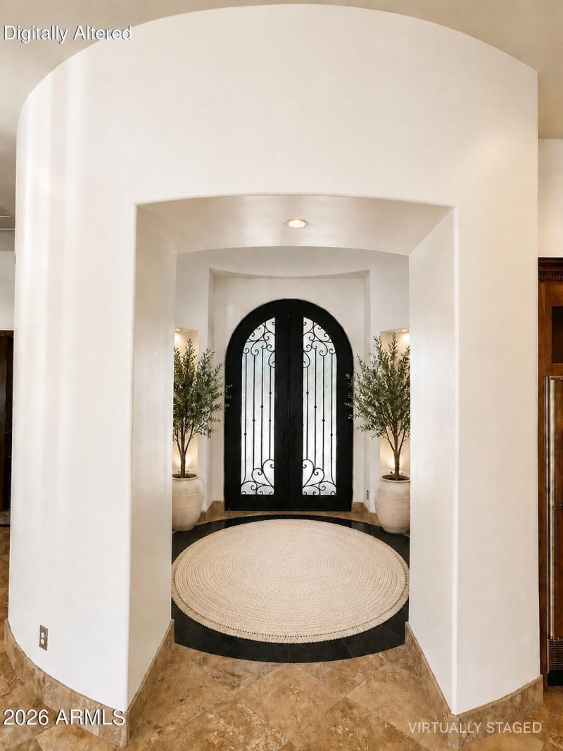Virtually Staged Entry Way