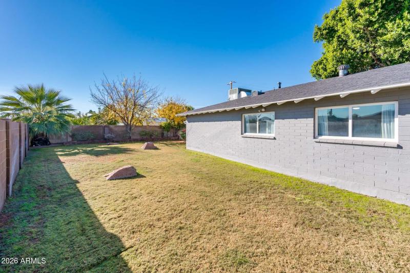 6525 E Lewis Ave - MLS-38