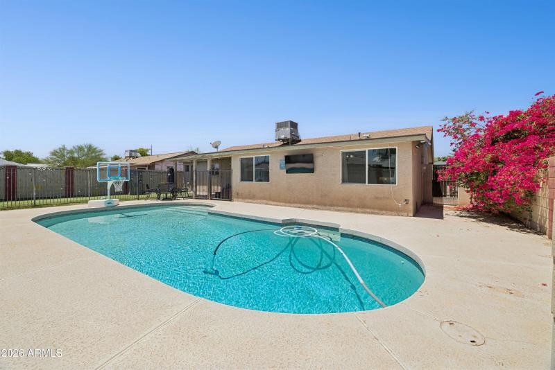 38-3615 S Margo Dr, Tempe, AZ 85282 - 0