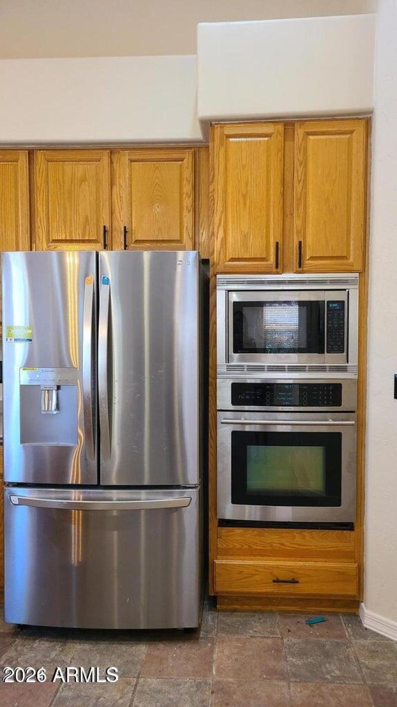 14206 12th ovens