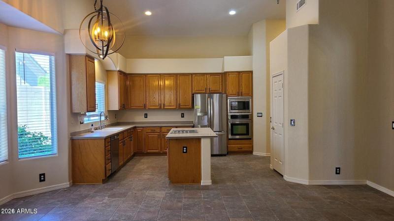14206 12th kitchen