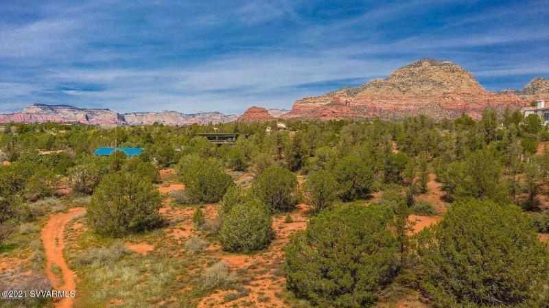 41d5fdaf8204e2a89cfc821e41b93d9c-uncropp