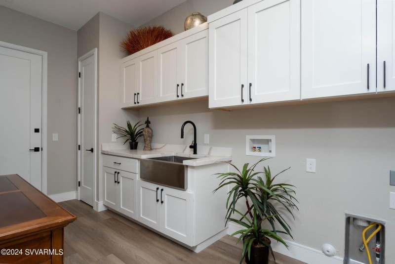 Mountain+Gate+Model+-1