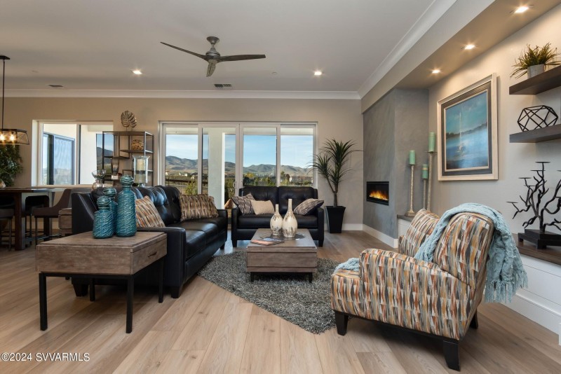 Mountain+Gate+Model+-31