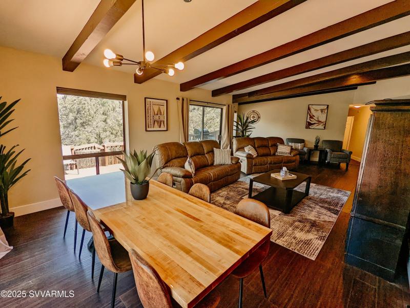 Dining/ Family Room
