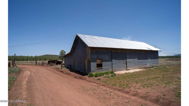 Main/Equipment Barn