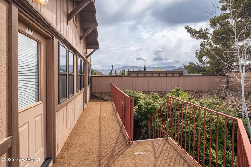 JL_2782SR89A-exteriors-16