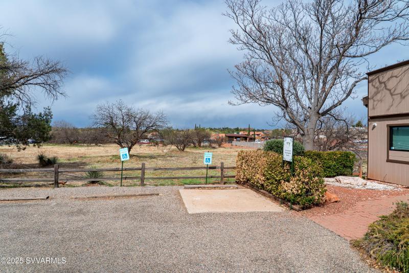 JL_2782SR89A-exteriors-05