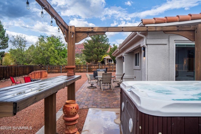 JL_100KaibabWay-exteriors-04