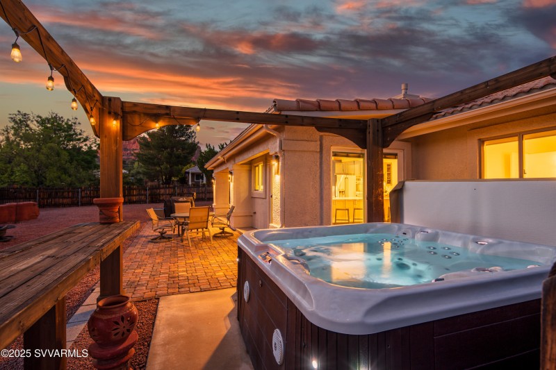 JL_100KaibabWay-exteriors-18