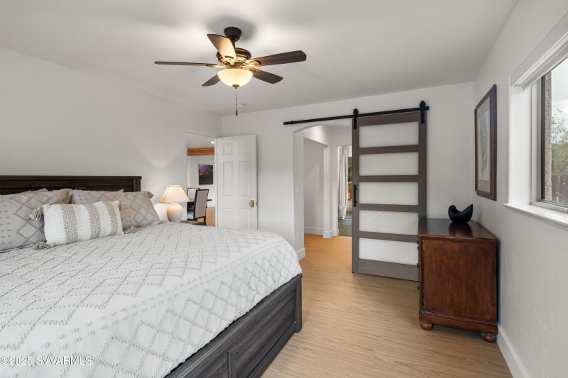 JL_100KaibabWay-interiors-PrimarySuite-0