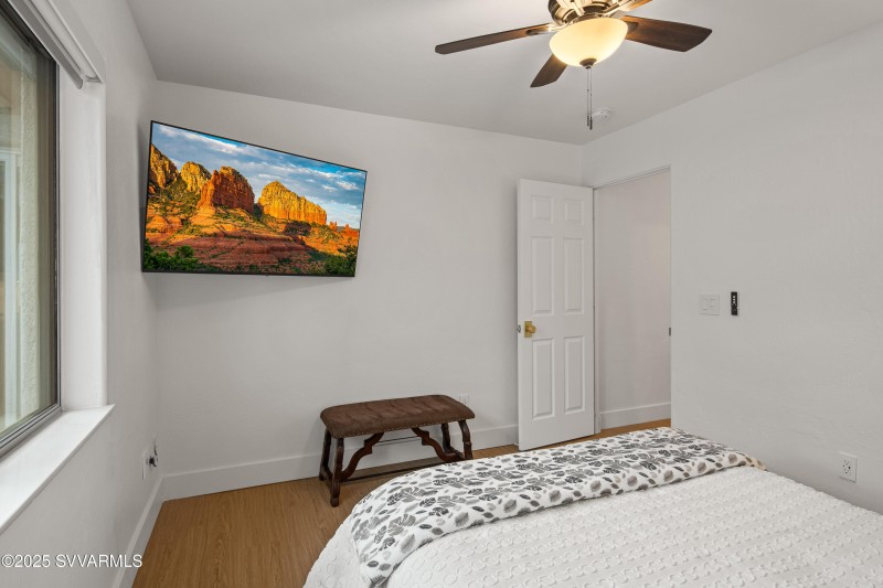 JL_100KaibabWay-interiors-Bedrooms-05