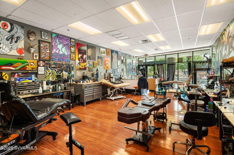 JL_280MainSt-UnitD-interiors-03