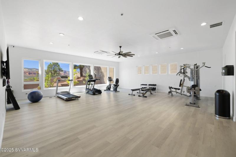 Spacious and Modern Workout Room