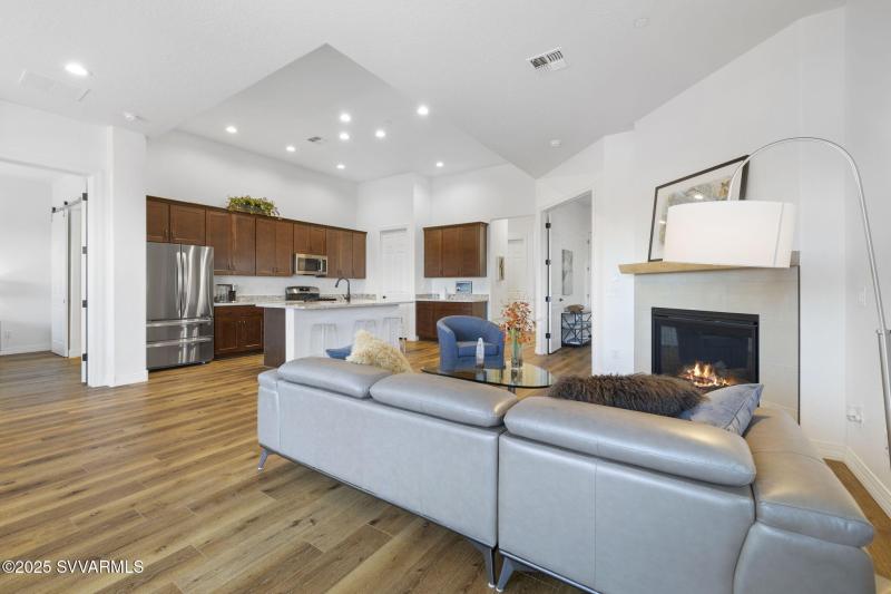 Enjoy hosting and entertaining here!