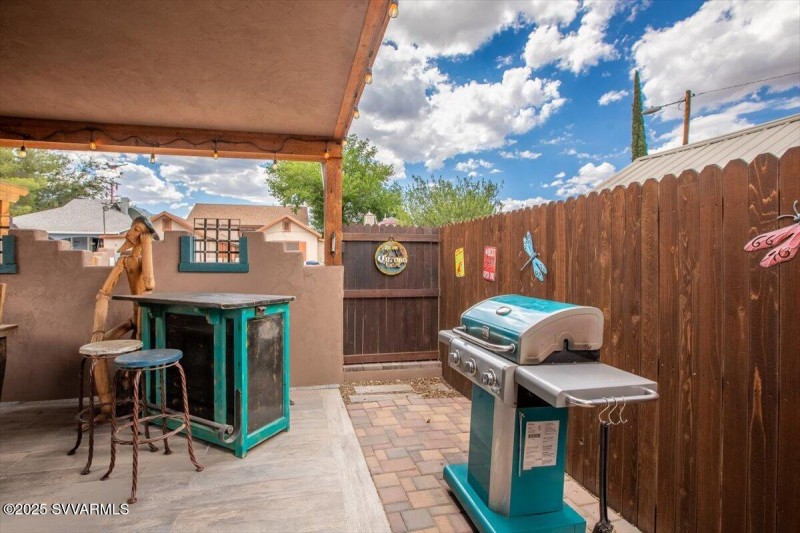 46-925 N 2nd-0072-HDR