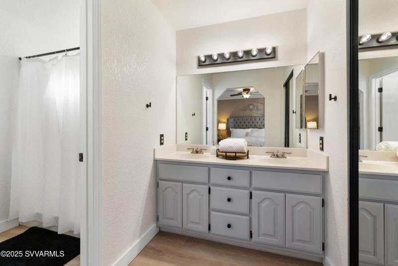 013_Primary Bathroom