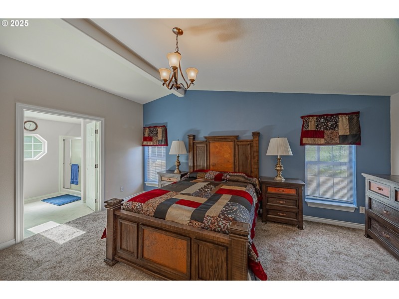 Bedroom, Owner's Suite