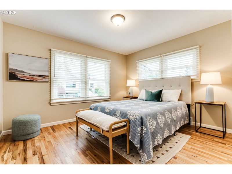Bedroom, Primary