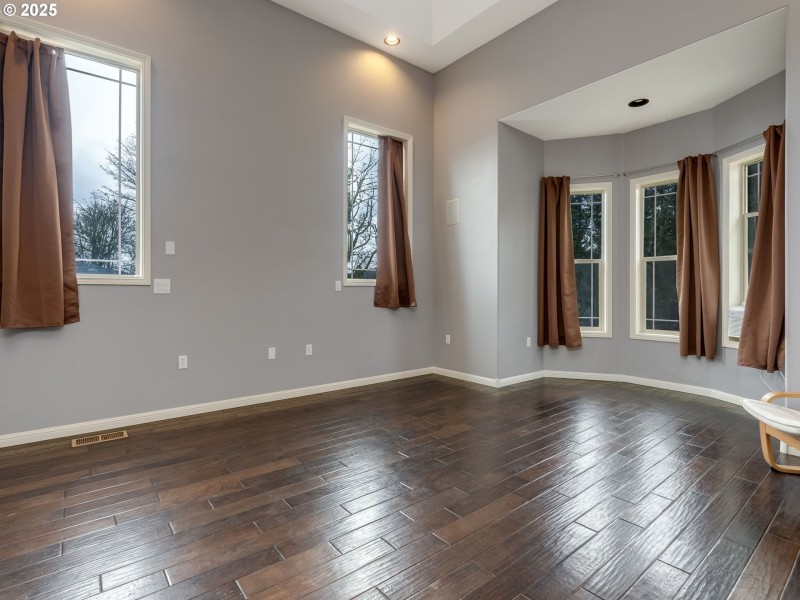 Bedroom, Owner's Suite