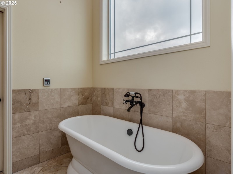 Owner's Suite Bathroom