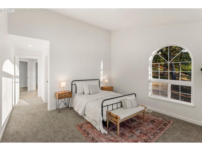Bedroom, Primary
