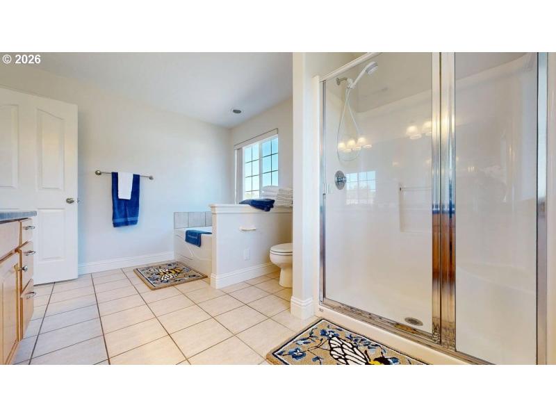 Bathroom, Attached