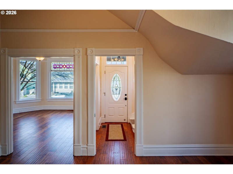 Entrance/Foyer