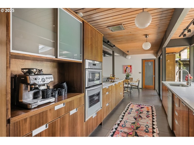 Kitchen/Nook