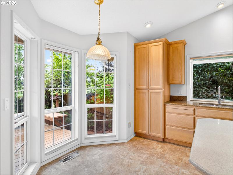 Kitchen/Nook