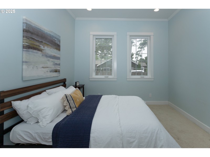 Bedroom, Primary