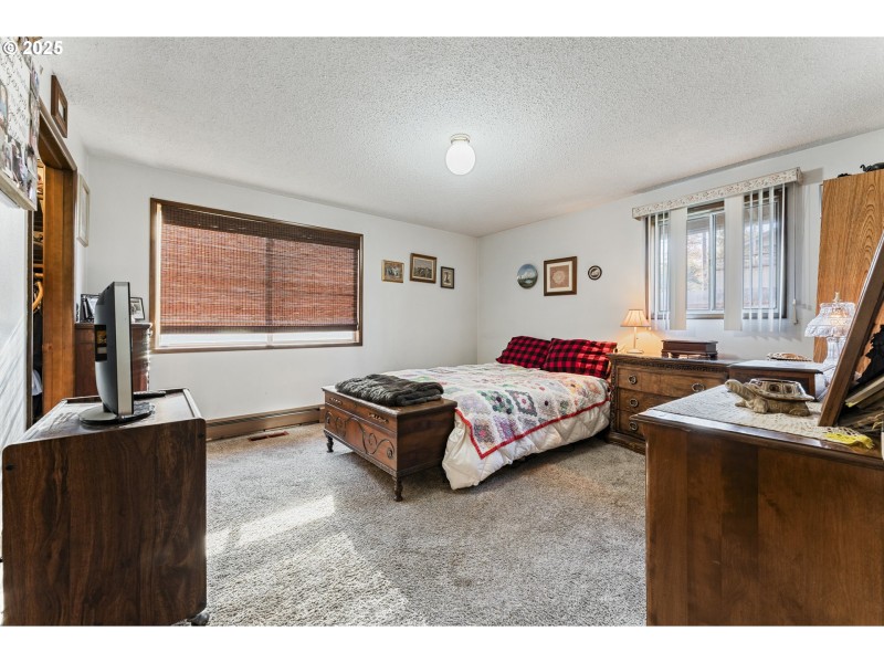 Owner's Suite Bedroom