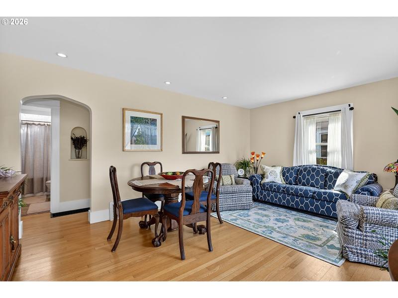 Living Room/Dining Room