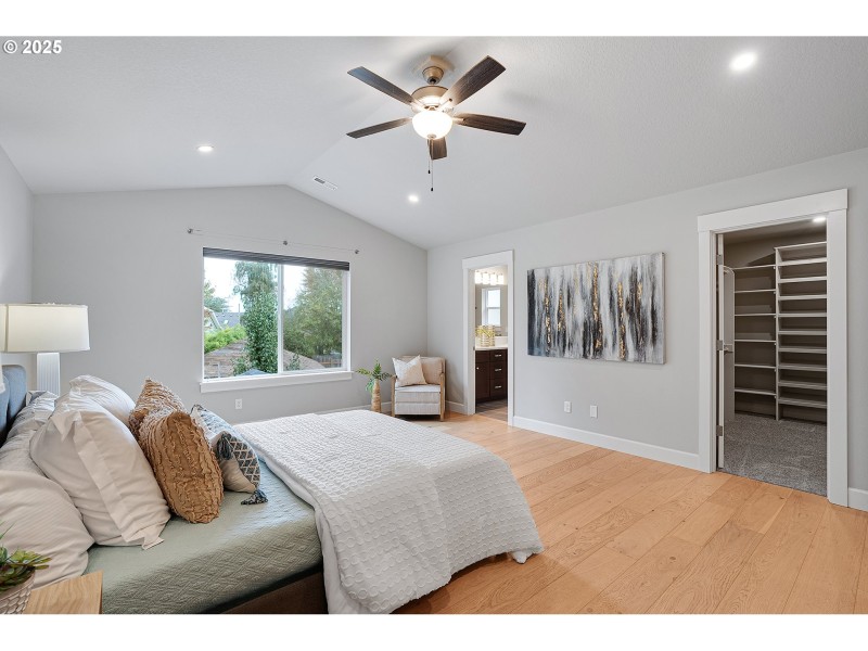 Bedroom, Owner's Suite