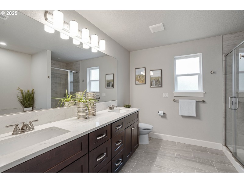 Bathroom, Attached