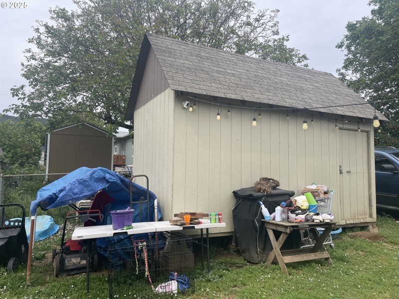 Shed