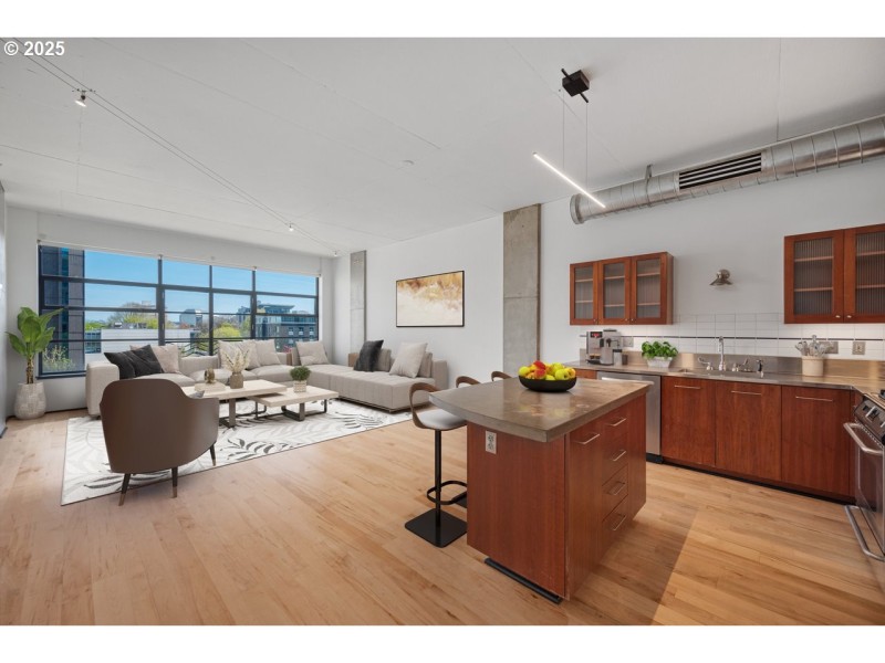 Living Room/Dining Room