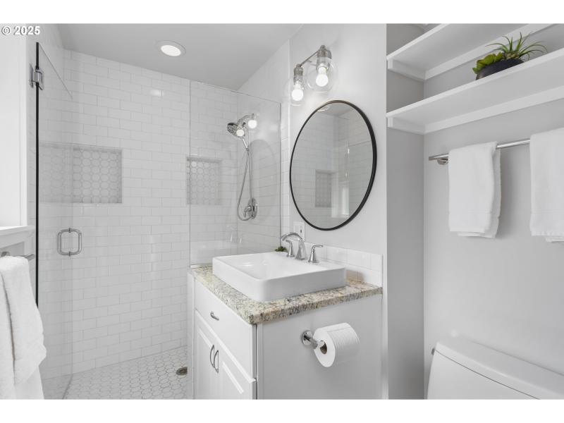 Owner's Suite Bathroom