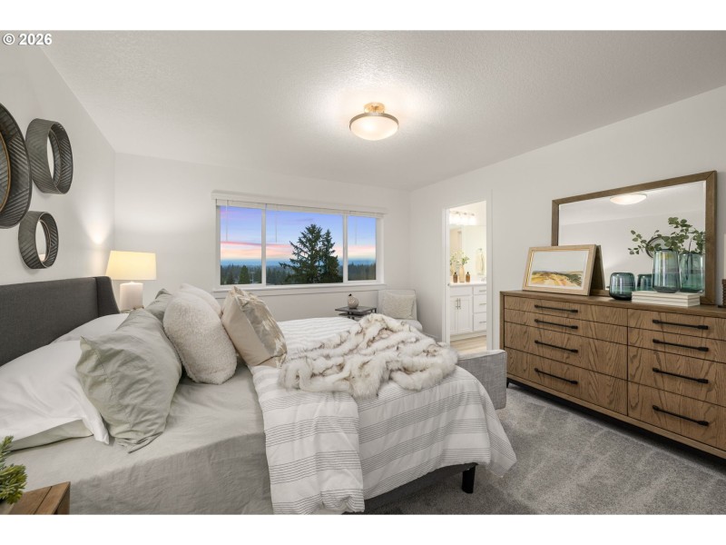Bedroom, Primary