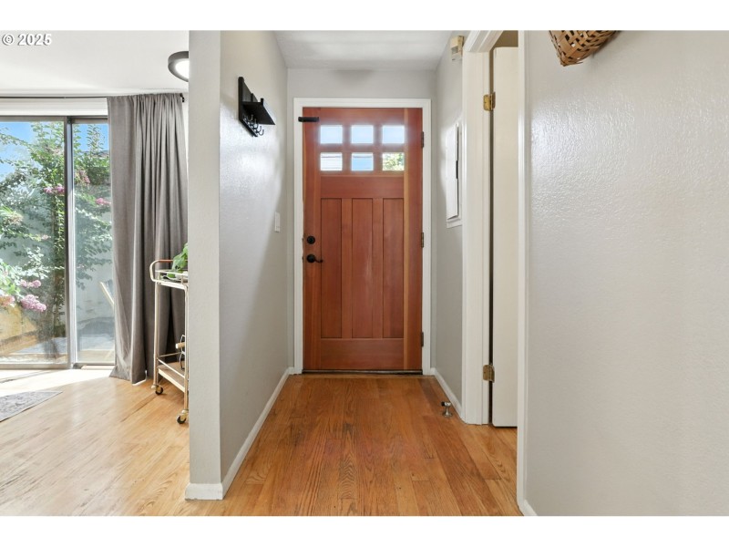 Entrance/Foyer