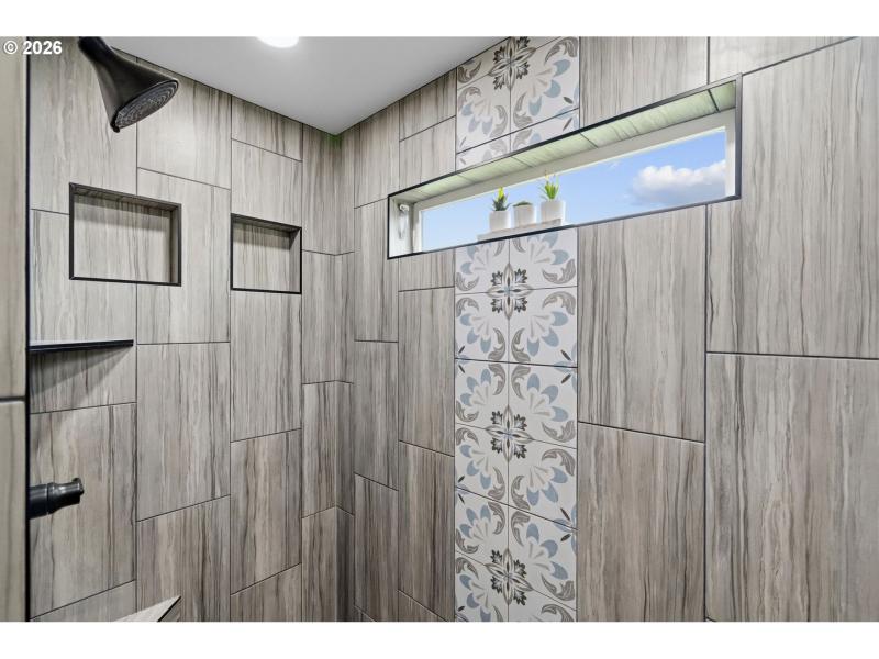 Owner's Suite Bathroom
