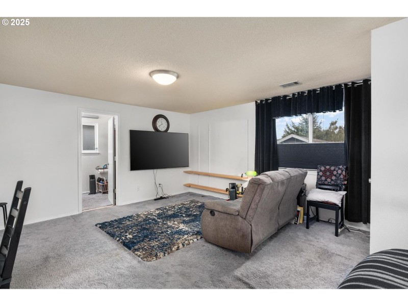 Owner's Suite Bedroom