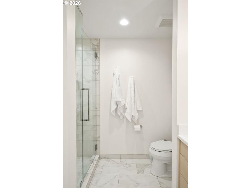 Bathroom, Attached