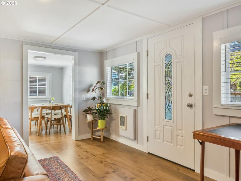 Entrance/Foyer