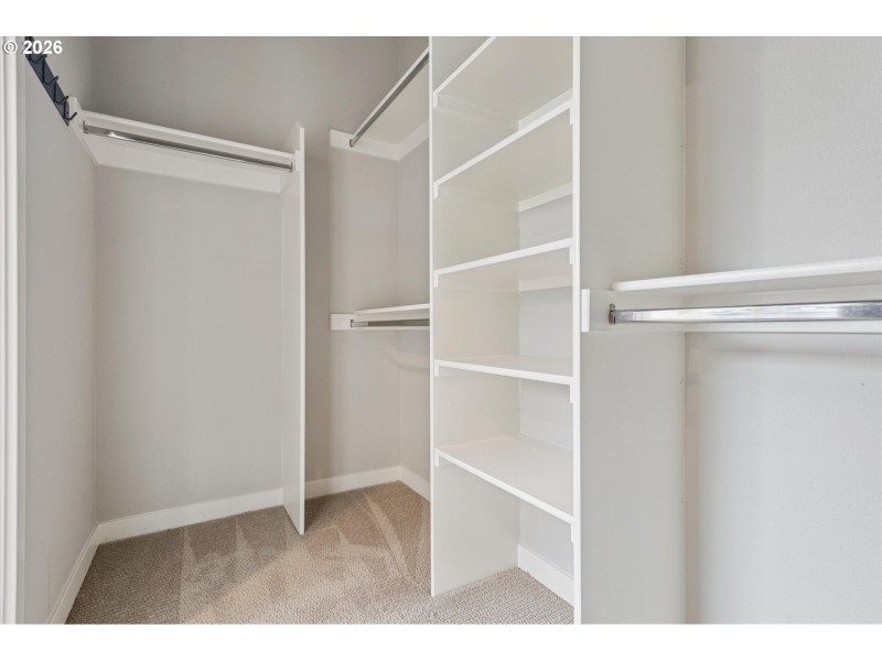 Bedroom, Primary