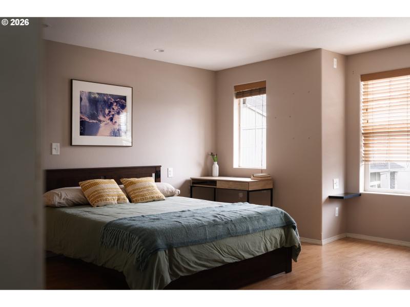 Bedroom, Primary