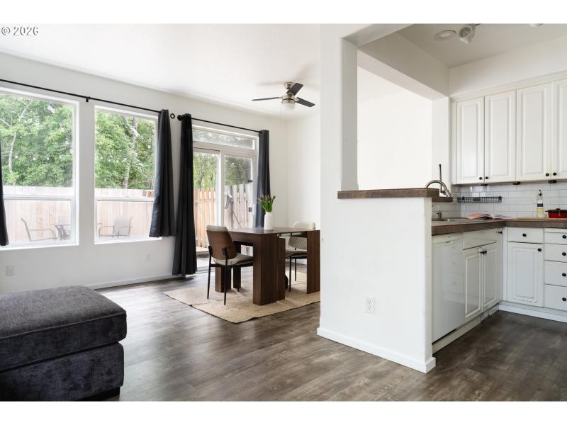 Living Room/Dining Room