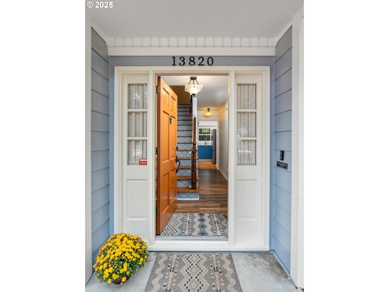 Entrance/Foyer