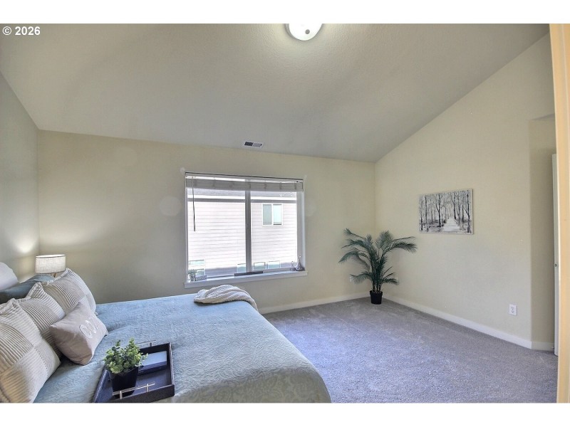 Bedroom, Primary