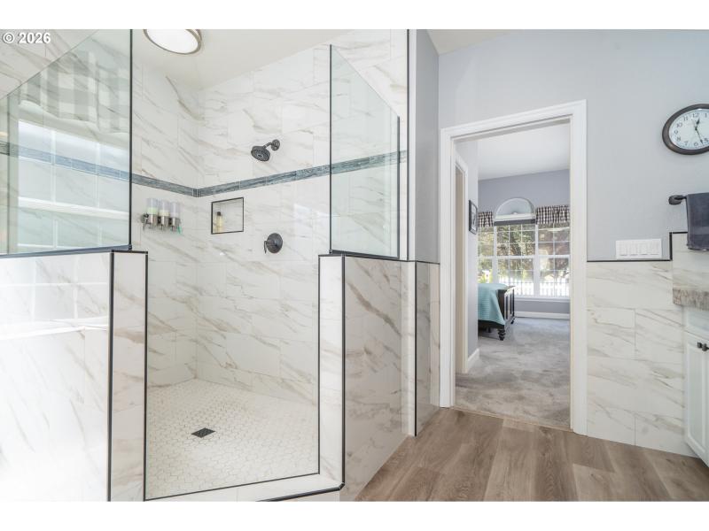 En Suite Bathroom